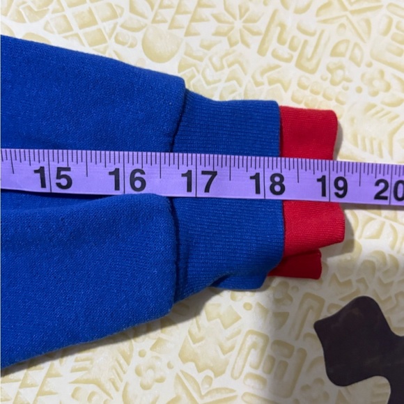 Vintage Quips Women’s Blue and Red Mock Neck Floral Sweater - Picture 8 of 9